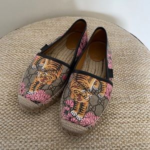 GUCCI LOAFERS